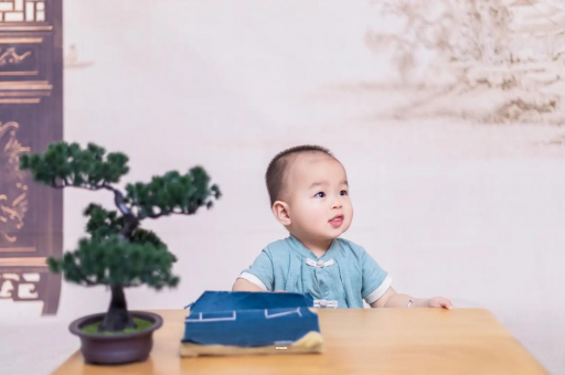 遵义宝宝几个月可以笑出声 遵义宝宝几个月可以笑出声